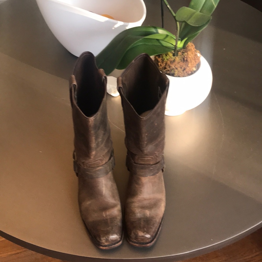 Frye Harness Cowboy Boot brown leather gold hw